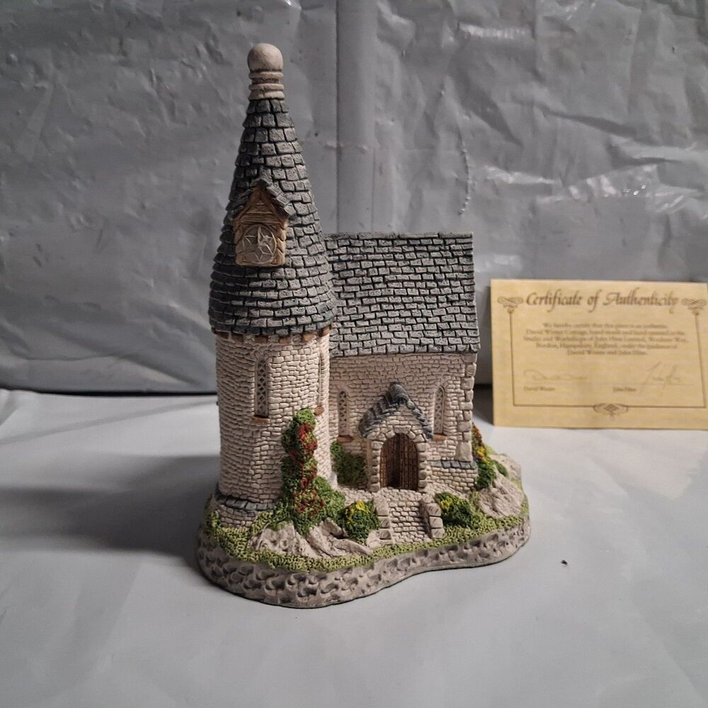 Vintage The Chapel by David Winter Hand Made & Hand Painted 1984